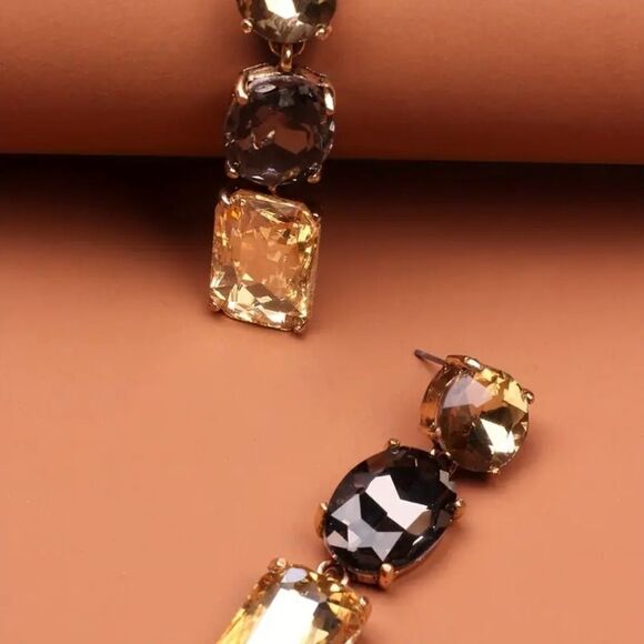 Smokey And Champagne Crystal Gold Tone Dangle Earring NWT - Picture 2 of 5